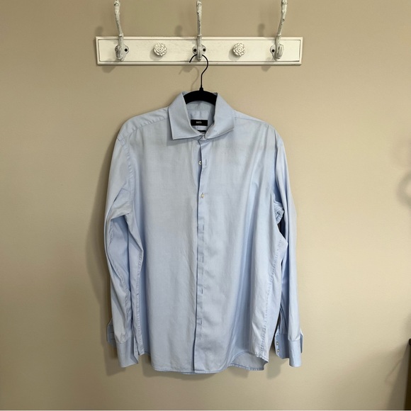 Boss Men’s Button Down Dress Shirt - Size 16 1/2 - Picture 1 of 6